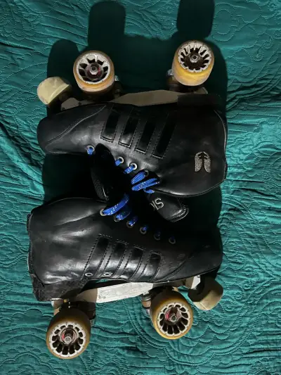 Patines de Cuatro Ruedas Sioux Negros con - miniatura 3