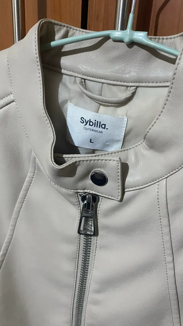 Chaqueta de cuero sintético Sybilla - 6