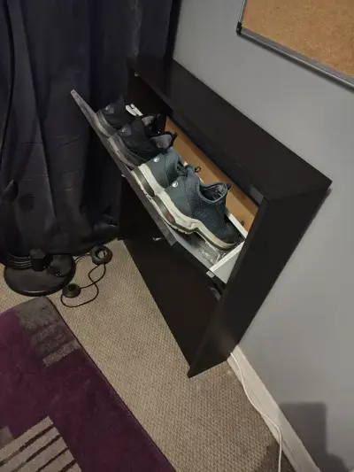 Zapatero negro de madera con dos compartimentos - miniatura 4