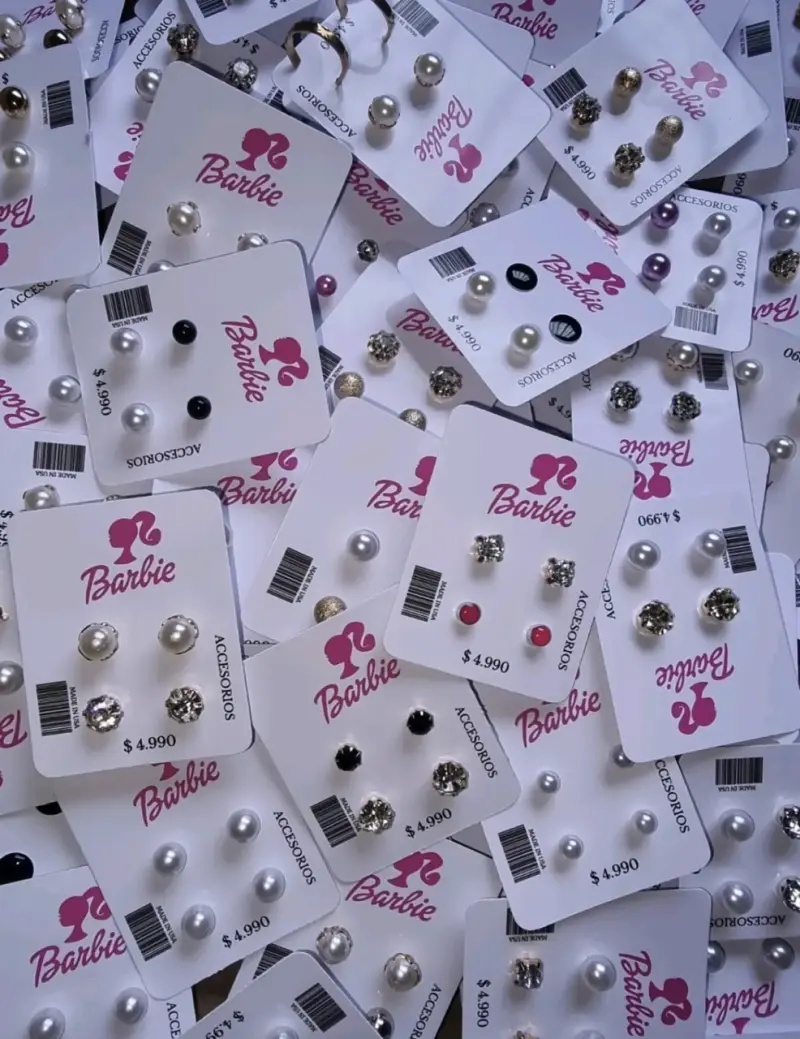 20 unidades de 2 pares de aros Barbie Variados