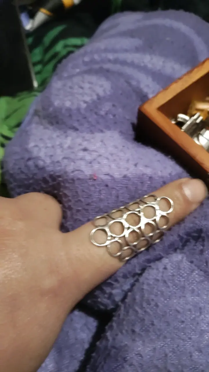 Anillo de plata con piedra azul y circonitas - 2