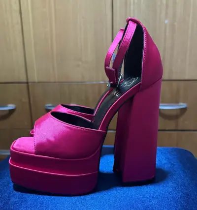 Tacones fucsia con plataforma Gotta. - miniatura 1