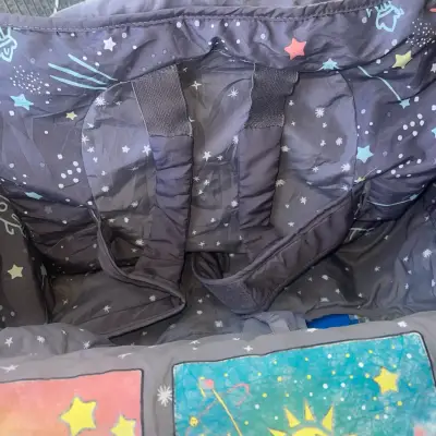 Funda protectora para carrito de supermercado con diseño espacial - miniatura 4