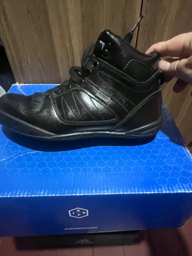 Botines de cuero negro para niña - 1