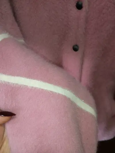Chaqueta de lana rosa con capucha para mujer - miniatura 2