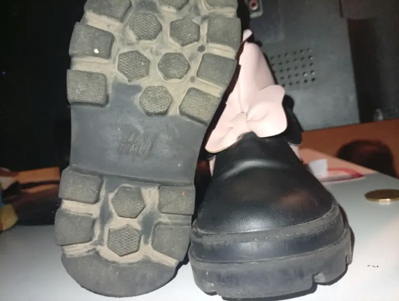 Botas Minnie Mouse talla 23 - 5