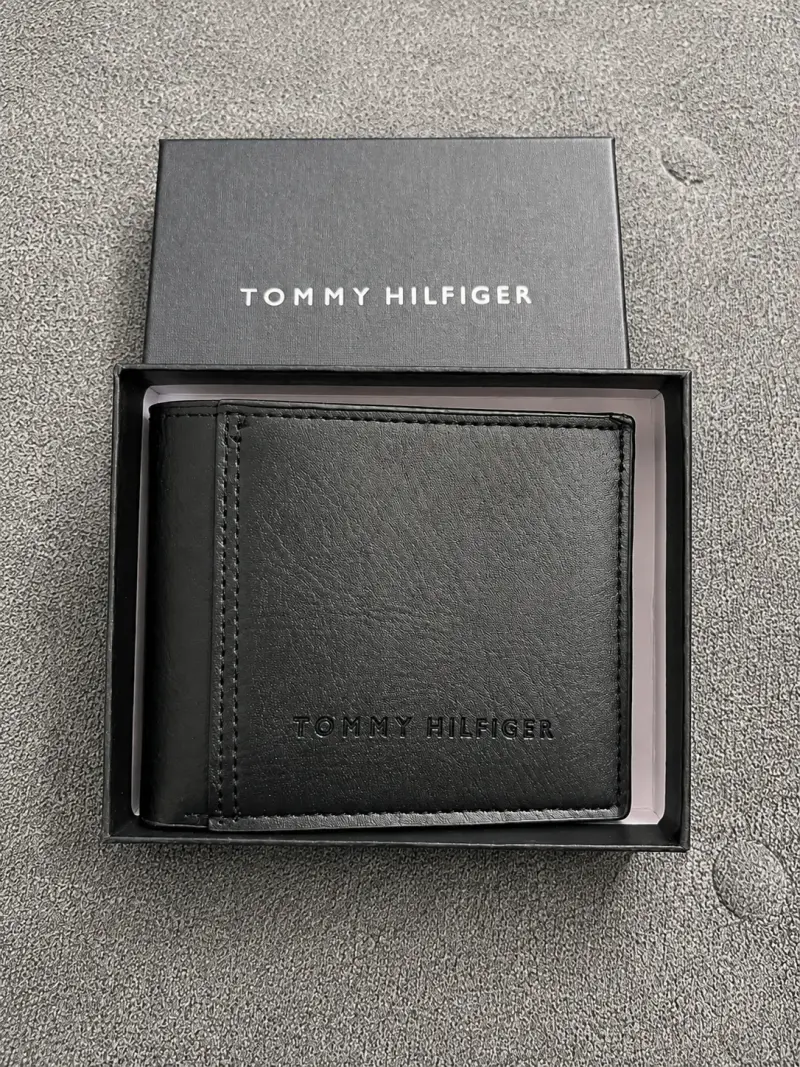 Billetera negra Tommy Hilfiger