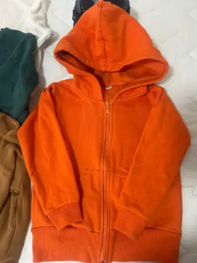 Lote de ropa infantil variada para niño - miniatura 2