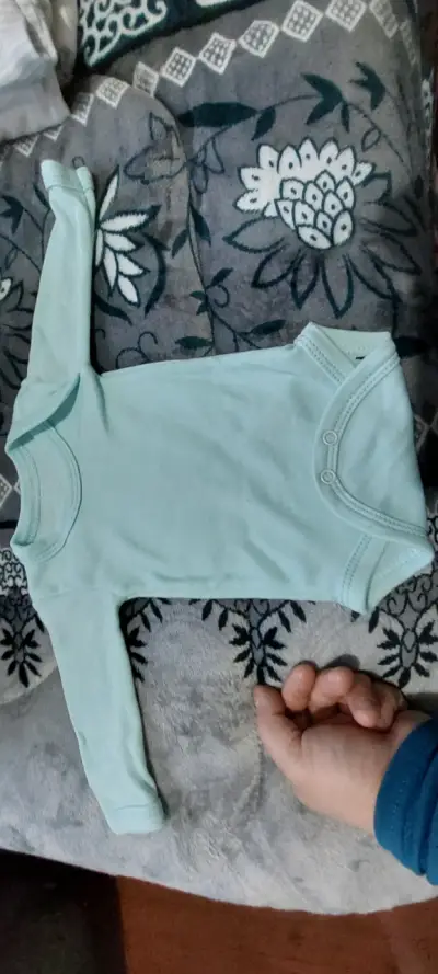 Conjunto de bodies para bebé en varios colores - miniatura 3