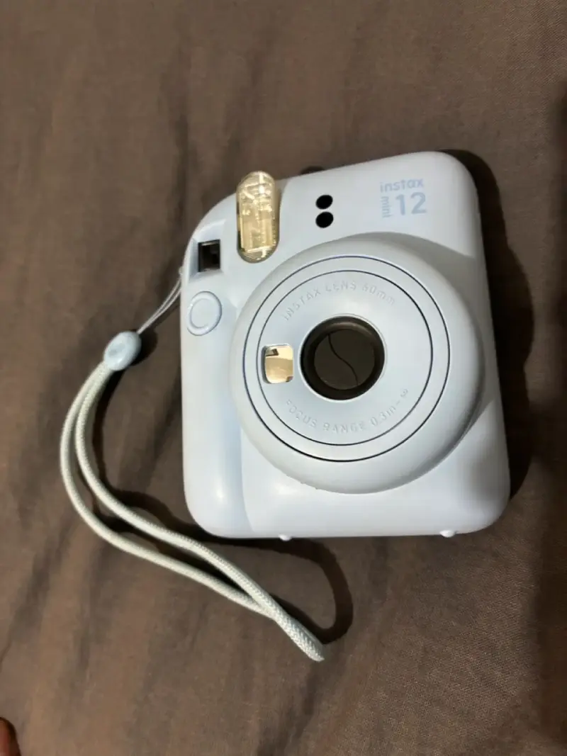 Cámara Instax Mini 12 - 1
