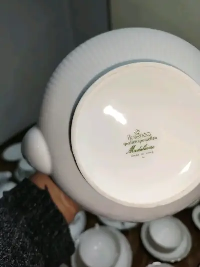Juego de té de porcelana blanca Florencia - miniatura 4