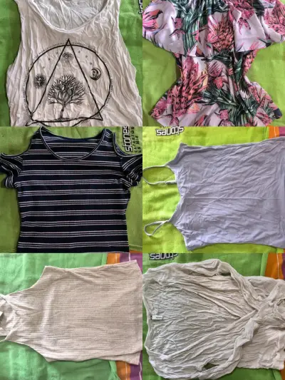 Lote de blusas y tops variados para mujer - miniatura 3
