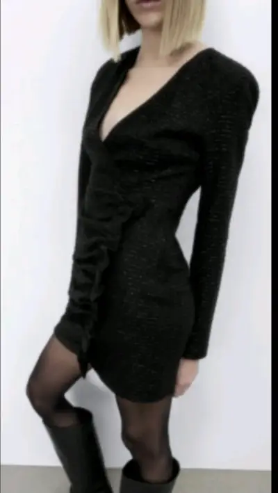 Vestido negro ajustado con brillo Zara - miniatura 1