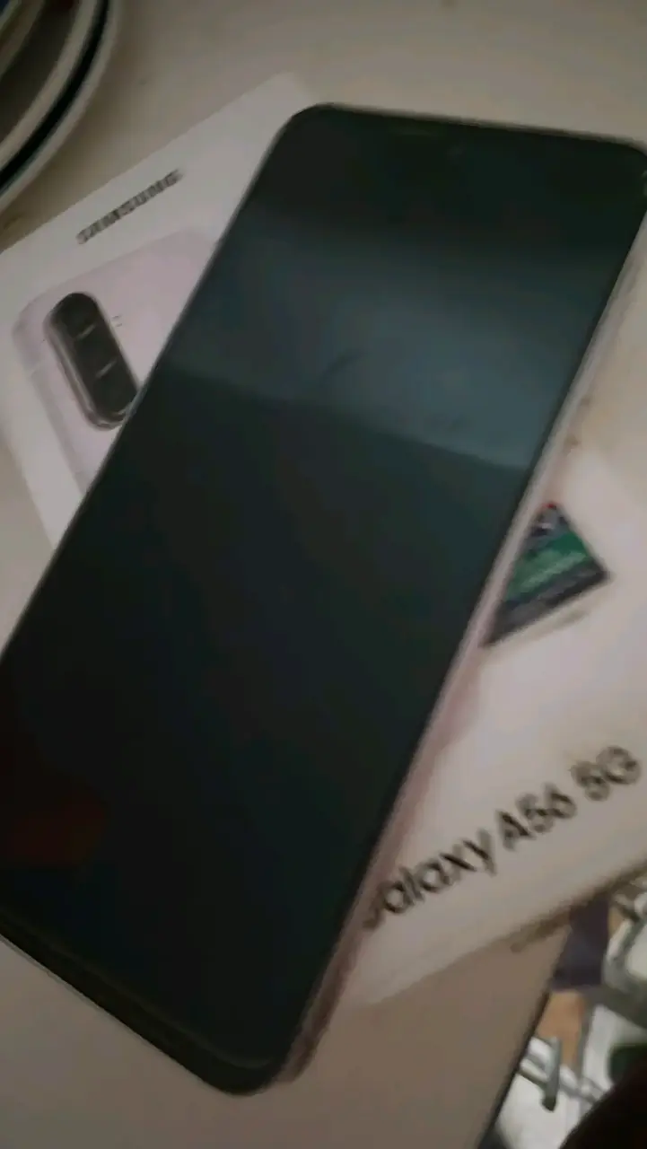 Samsung Galaxy A56 5G en buen estado - 3