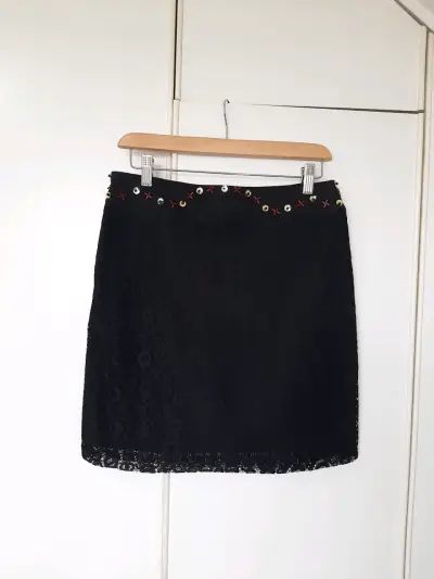 Falda de encaje - miniatura 1