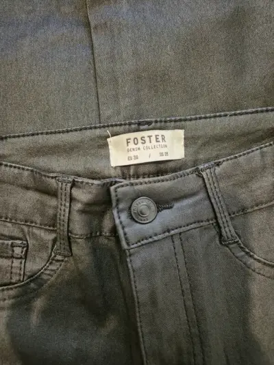 Jeans negros engomados Foster - miniatura 3