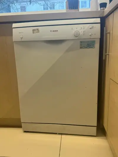Lavavajillas Bosch AquaStop en buen estado - miniatura 1