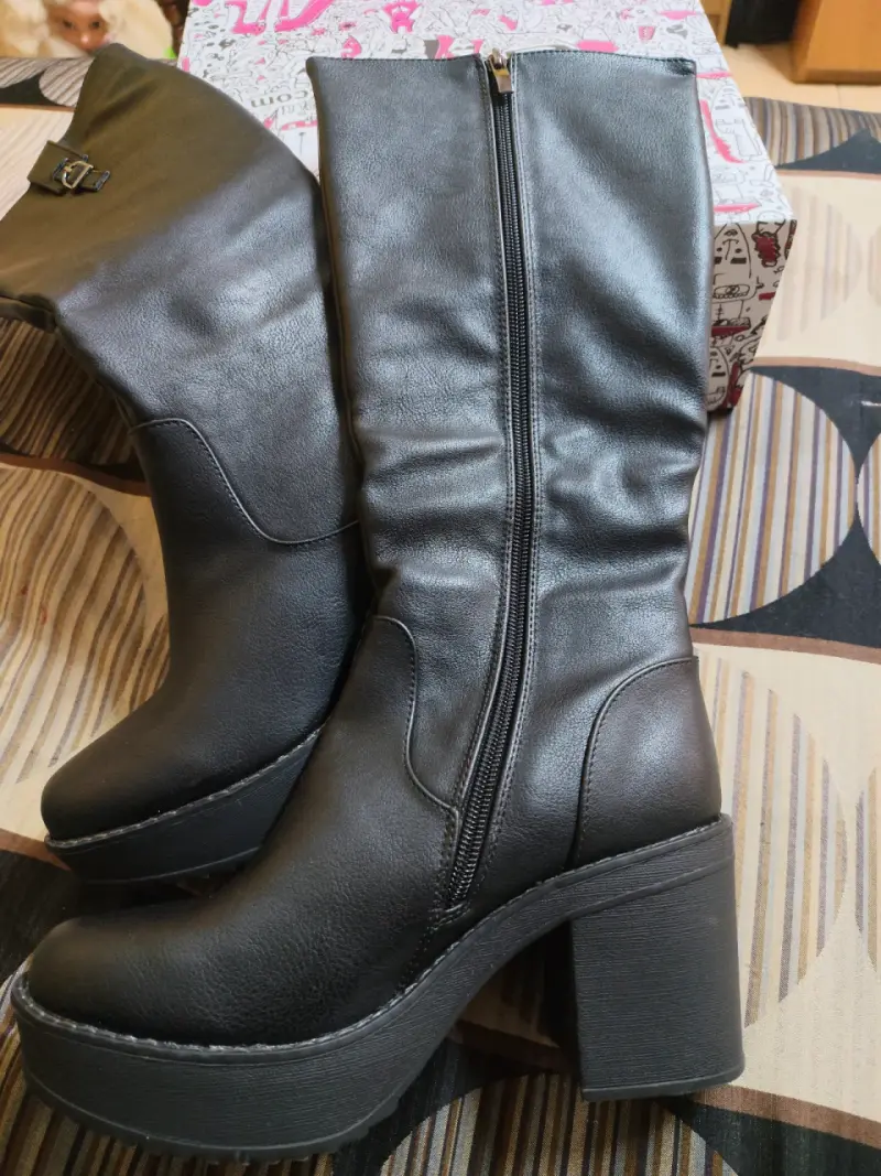 Botas negras de taco alto para mujer - 2