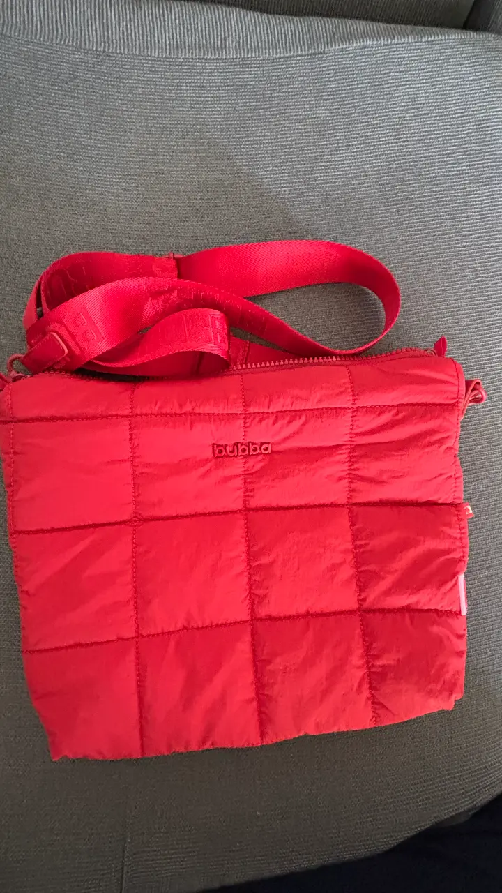Bolso cruzado rojo Bubba acolchado - 1