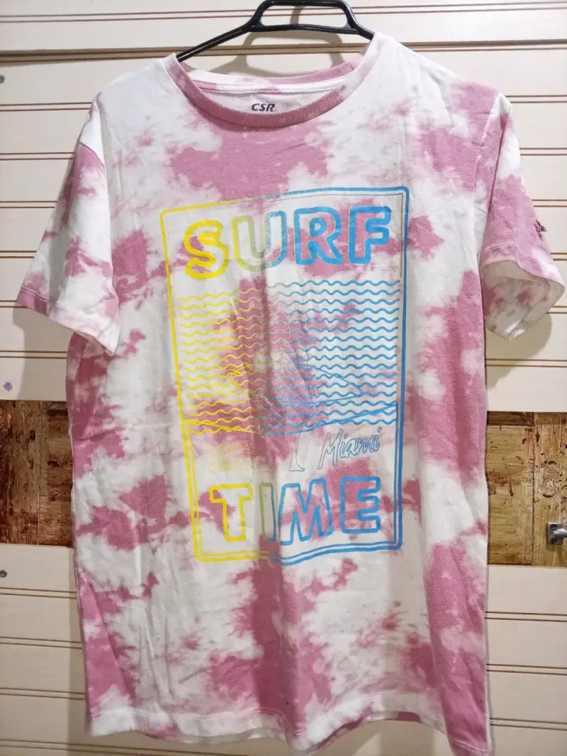 Polera tie-dye con estampado Surf Time