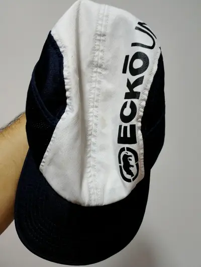 Gorra Ecko Unltd bicolor estilo urbano - miniatura 1