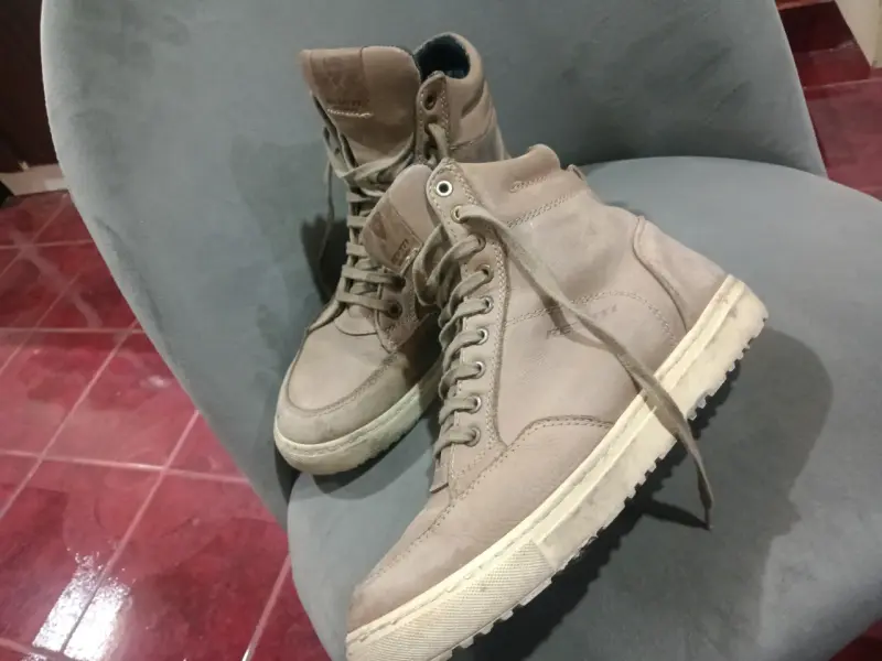 Zapatillas de moto marca Revit - 1