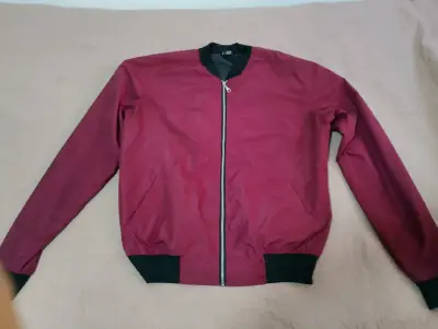 Chaqueta bomber burdeos para hombre - miniatura 1
