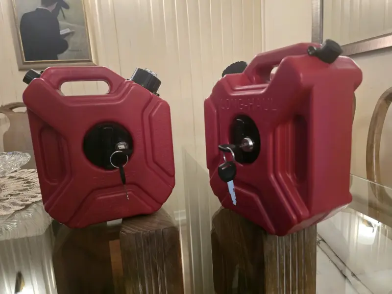 Bidones de gasolina Long-Haul con llave - 3