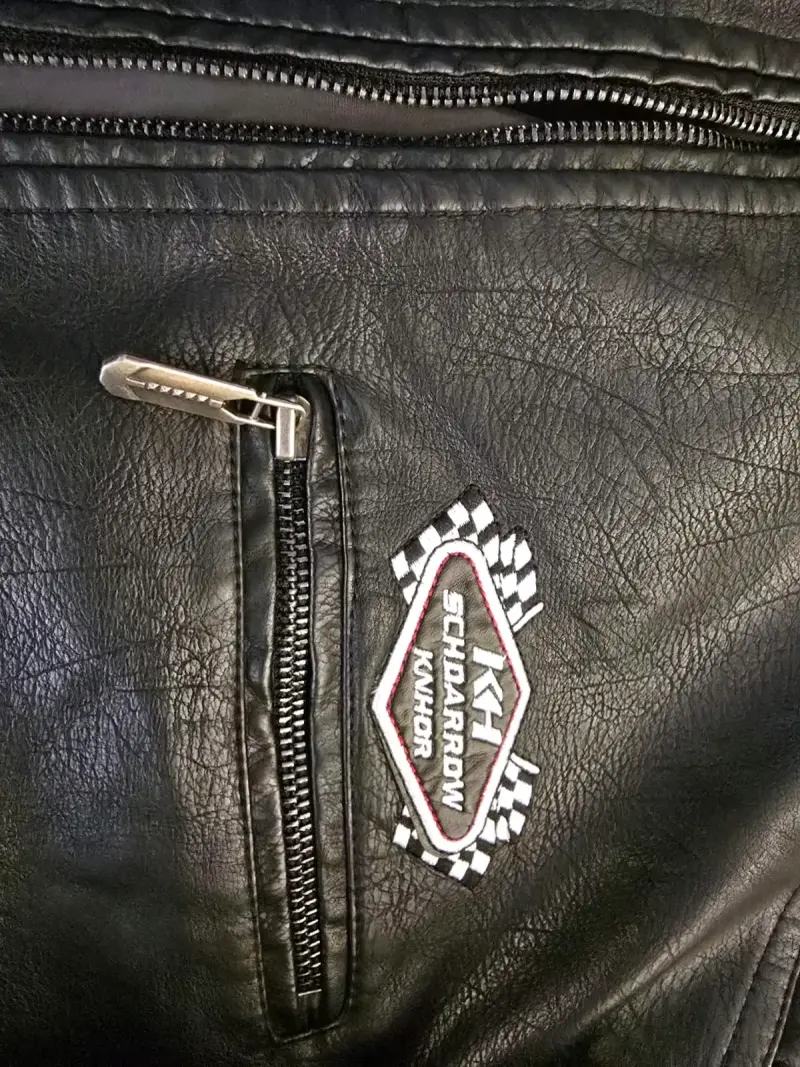 Chaqueta de ecuero para motociclista. - 3