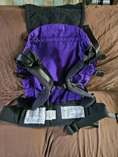 Mochila evolutiva ergonómica porta bebé - miniatura 1
