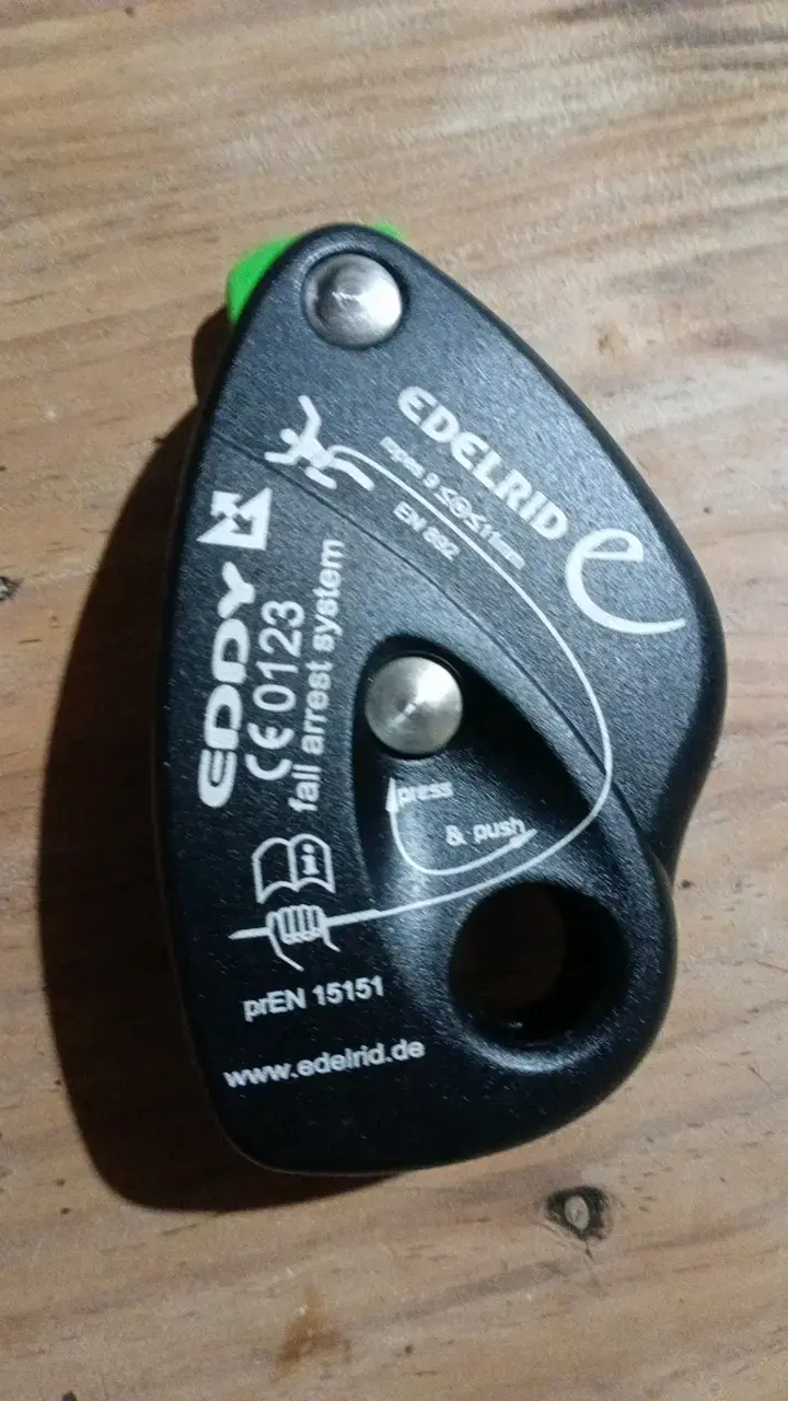 Dispositivo de seguridad Edelrid Eddy para escalada - 1