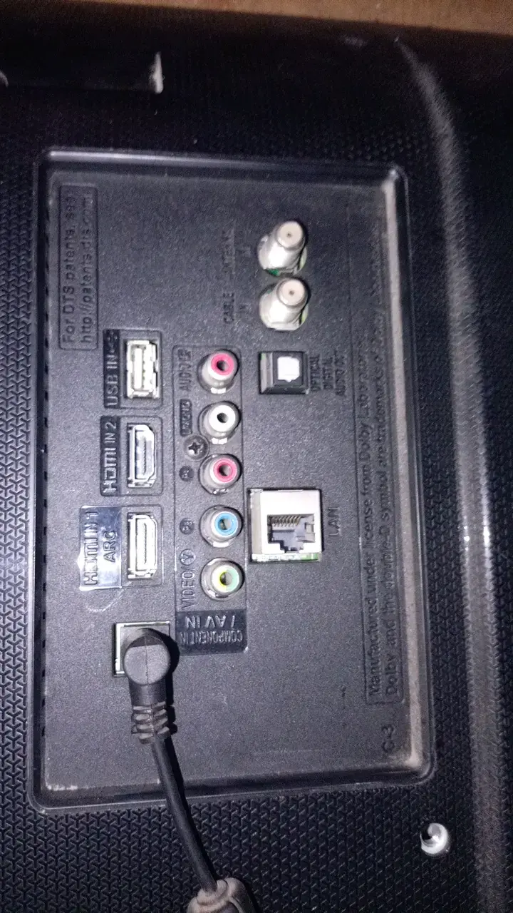 Televisor LG 32 pulgadas HD - 4
