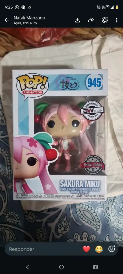 Figura Funko Pop Hatsune Miku V4X - miniatura 3