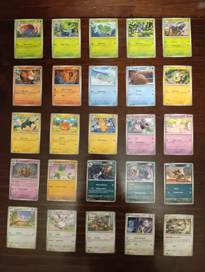 Cartas Pokémon variadas en buen estado - miniatura 2