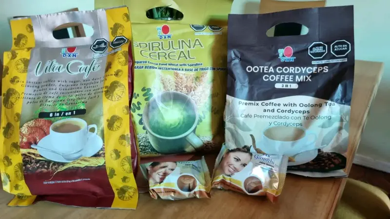 Set de productos DXN con café y suplementos - 4