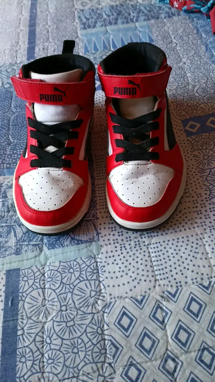 Zapatillas deportivas rojas para niños Puma - 1