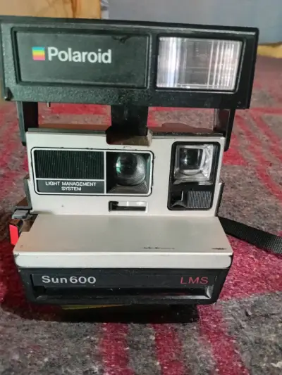 Cámara instantánea Polaroid Sun 600 LMS vintage - miniatura 1