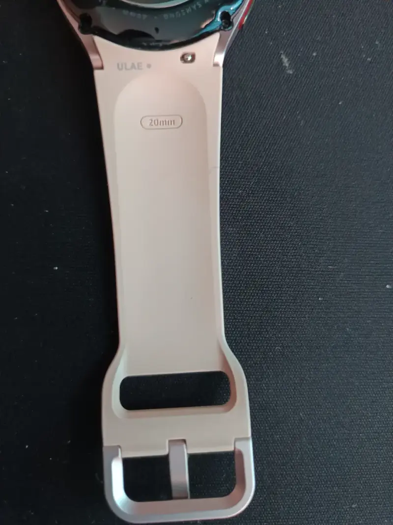 Reloj inteligente con correa beige - 6