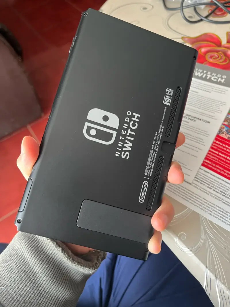 Consola Nintendo Switch v2 - 2