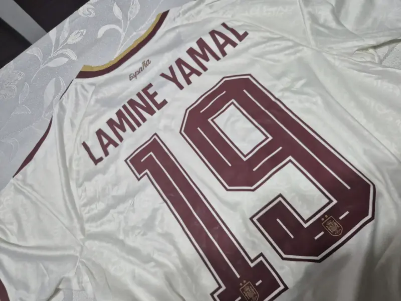 Camiseta Adidas España Lamine Yamal 19 - 2