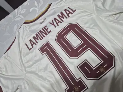 Camiseta Adidas España Lamine Yamal 19 - miniatura 2