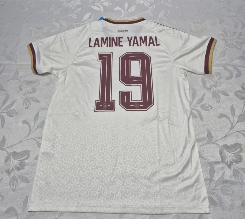 Camiseta Adidas España Lamine Yamal 19 - 6