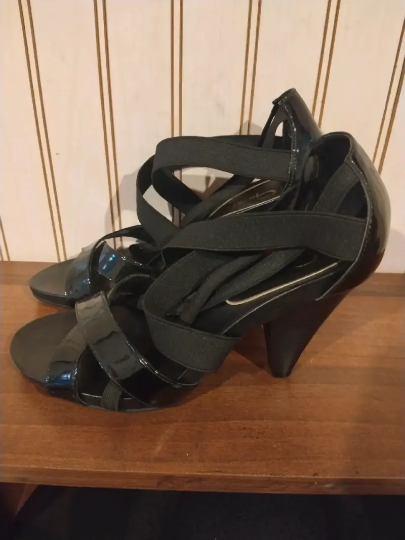 Zapatos de tacón Gacel negros casi nuevos - 2