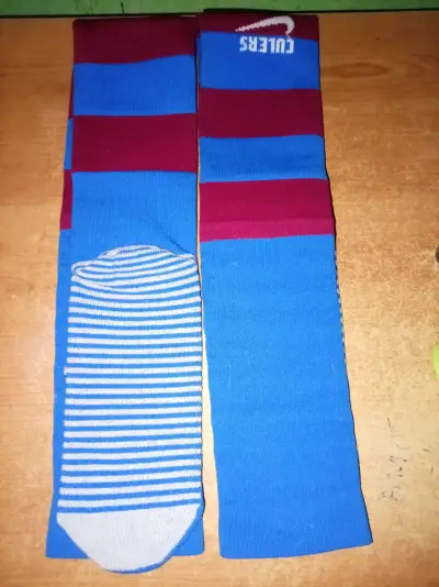 Calcetas deportivas azul y burdeos Nike - miniatura 1