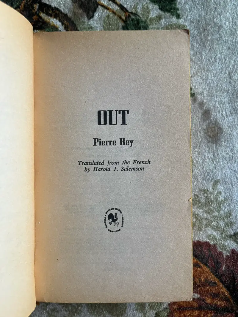Libro 'Out' de Pierre Rey en inglés - 2