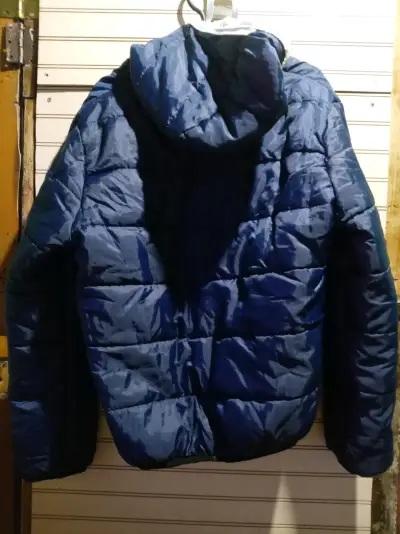 Chaqueta acolchada azul con capucha para hombre - miniatura 2