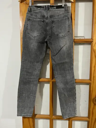 Jeans gris slim fit para mujer Talla 34 - miniatura 2