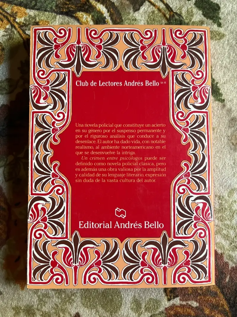 Libro 'Un Crimen Entre Psicólogos' de Camilo Pérez de Arce - 3