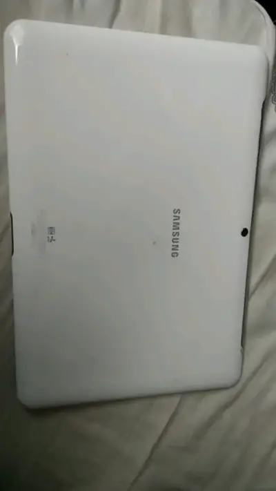 Tablet Samsung GalaxyTab 2 10.1 con pantalla dañad - miniatura 5