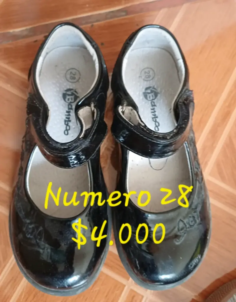 Zapatillas niña. - 1